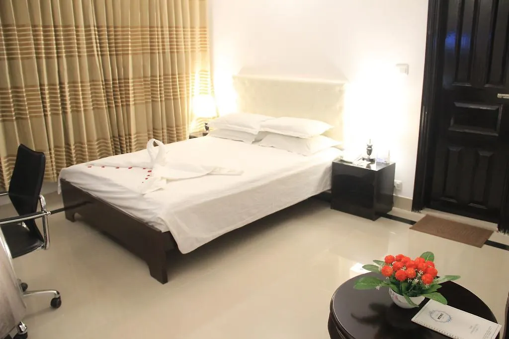 Aristocrat Inn Dhaka 3*,